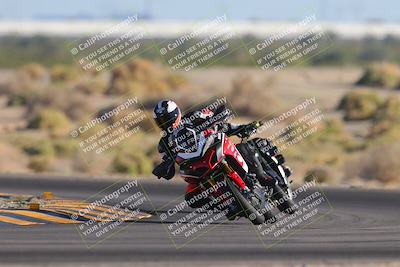 media/Nov-06-2023-Moto Forza (Mon) [[ce023d0744]]/3-Intermediate Group/Session 5 (Turn 4)/